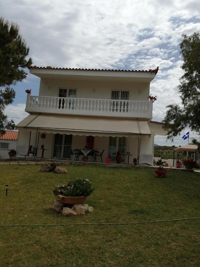 Spiti Me Thea Guest House Filiatra Ngoại thất bức ảnh